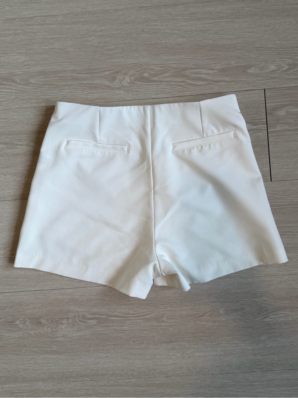 Skort - Picture 4 of 4